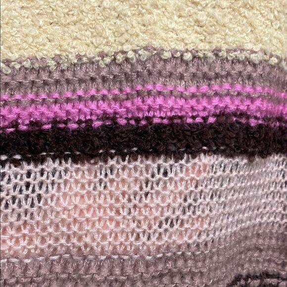 Arizona Jean Co Colorblock Cropped Fuzzy Knit Sweater – Mauve Combo | Size Small - Picture 7 of 11